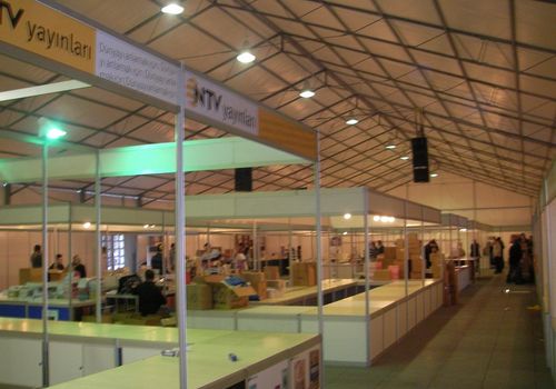 2010 / BURSA KENT MEYDANI'NDA KİTAP FUARI ÇADIRLARI / 